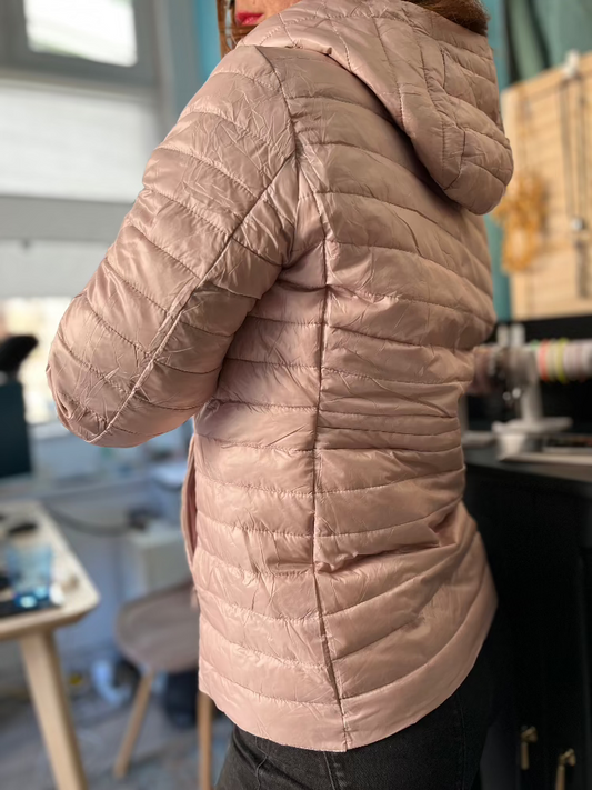 Kapucnis dzseki - Rosa