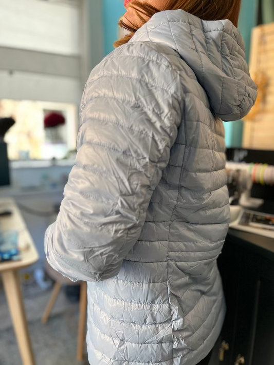 Kapucnis dzseki - Celeste