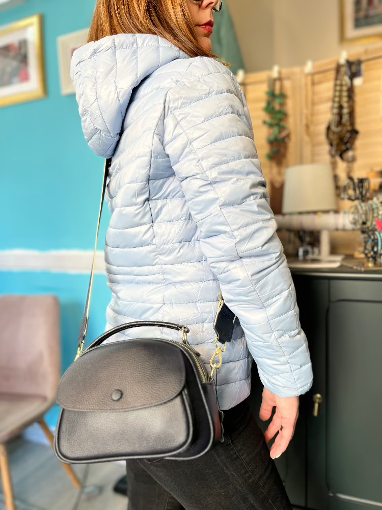 Kapucnis dzseki - Celeste