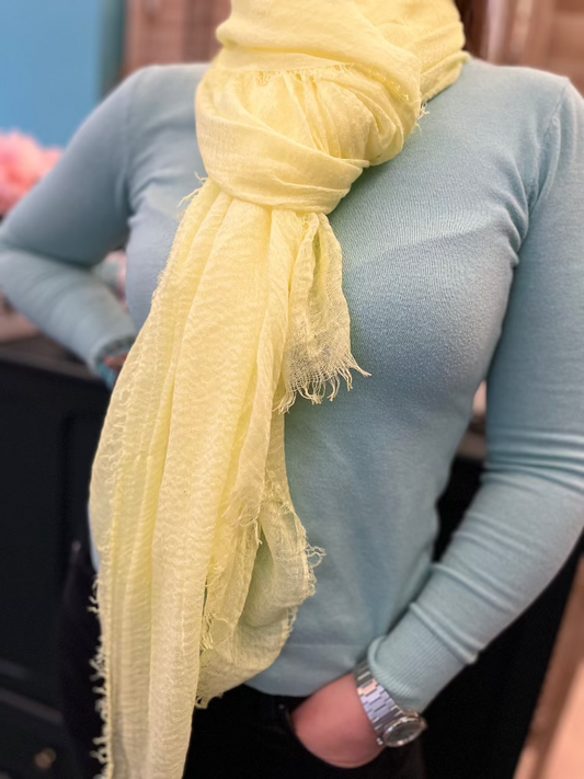 Vékony sál - Giallo