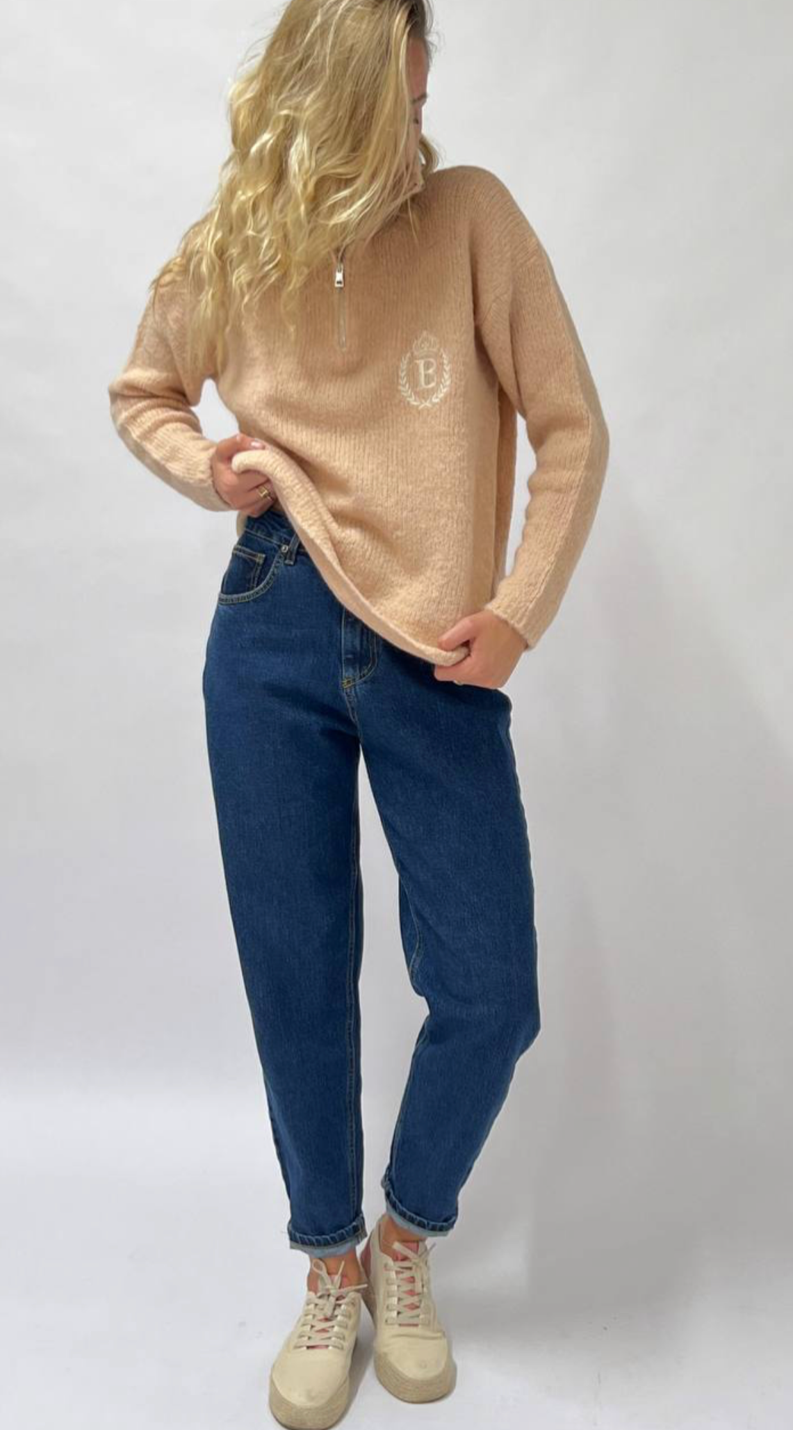Mom Fit Szabású Farmernadrág - Blu